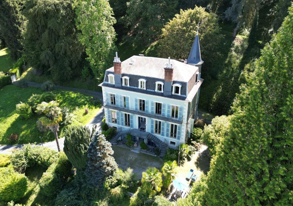 Bagneres-de-Bigorre Villa | Villa Morton - Domaine du Grand Tourmalet Pic du Midi