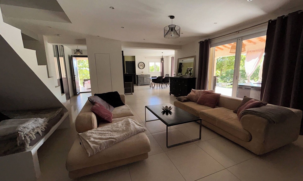 Montferrat Villa | Villa perched in the hills between the Gorges du Verdon and the Côte d'Azur