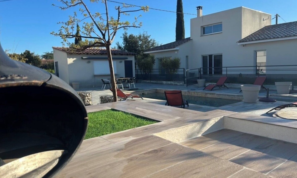 Rochefort-du-Gard House | Villa with pool and jacuzzi - 12 people