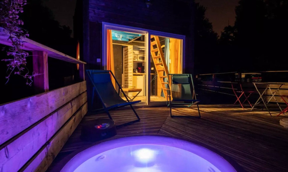 Bar-sur-Aube Cabin | Village of Champagne * - Star square SPA 2 people