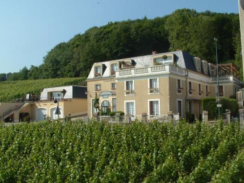 Cramant House | VOIRIN Valérie