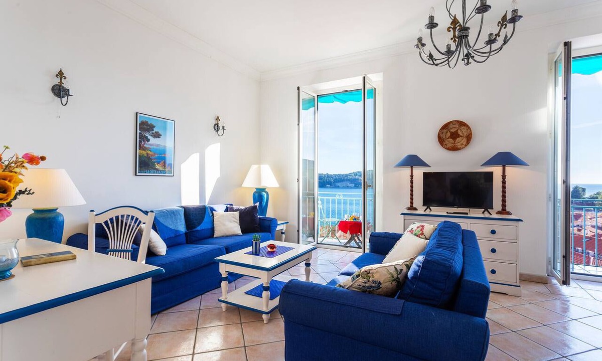 Villefranche-sur-Mer Apartment | VOLTI ON THE BAY AP4386 By Riviera Holiday Homes
