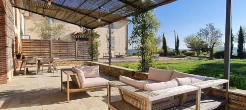 Maumusson-Laguian House | Wine Estate Loft Among Vineyards In Gers