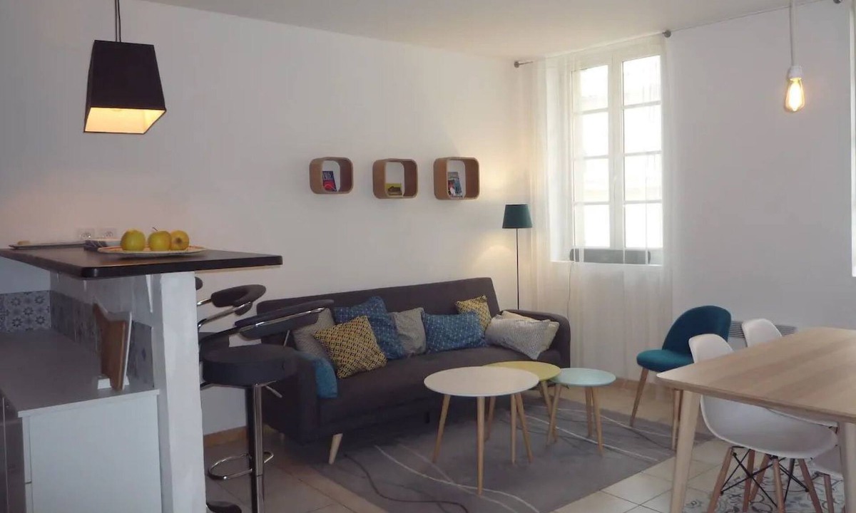 Belsunce Apartment | Wohnung in Belsunce, neben der Kathedrale von Marseille by Interhome