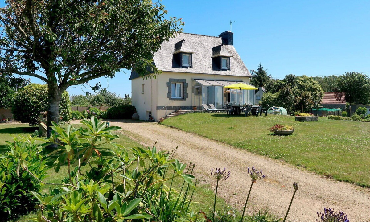 Kermaria-Sulard House | Wonderful private villa for 7 guests with WIFI, TV and pets allowed
