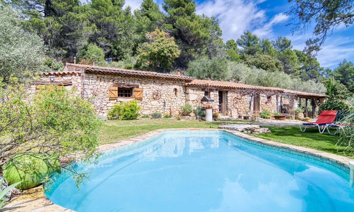 Ampus House | Wonderful private villa for 4 guests with private pool and TV