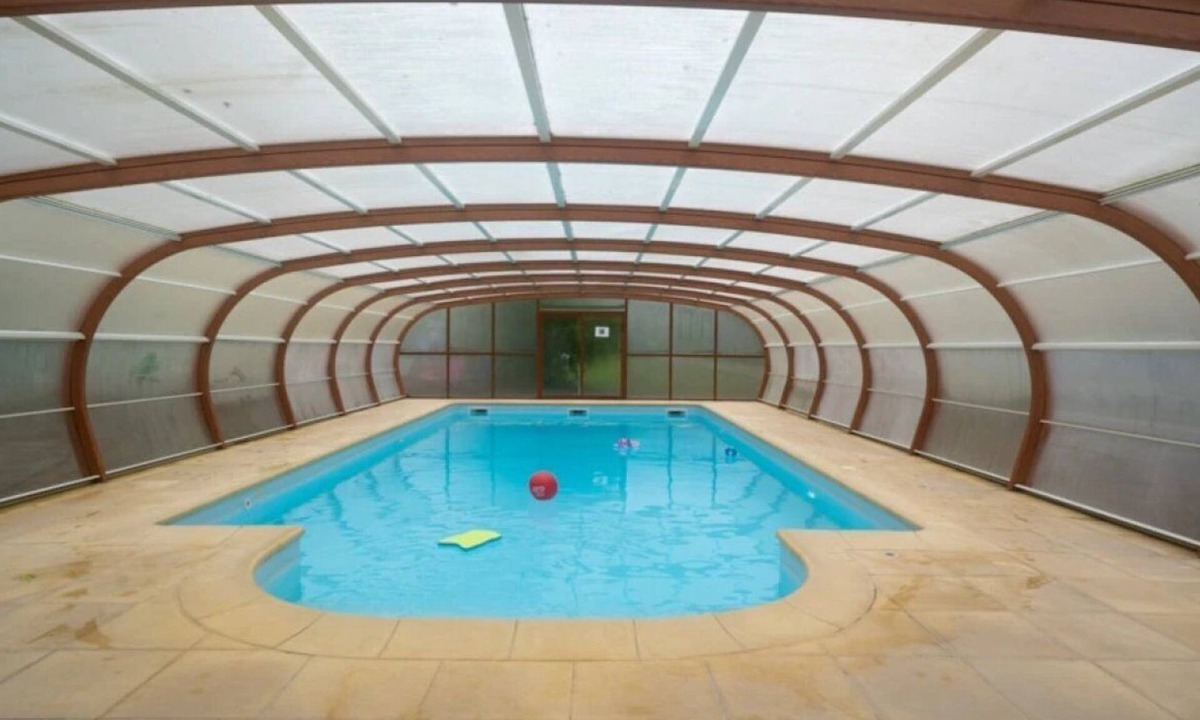 Bar-sur-Aube Cabin | ZEcamping 2 étoiles piscine couverte animaux acceptés locatif 6m2 2 pers