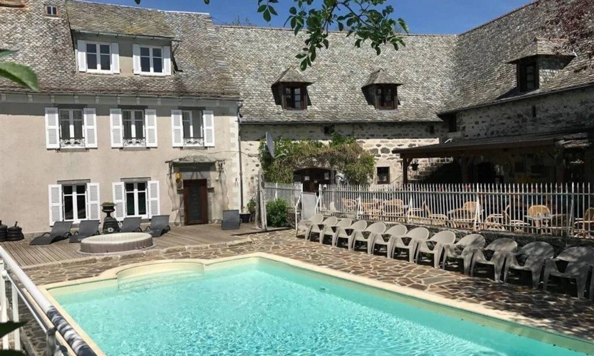 Banes House | ZEcamping 3 étoiles piscine chiens acceptés animations locatif 28m2 4 pers