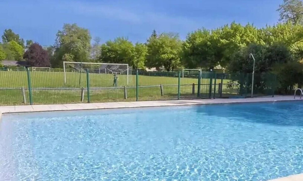 Lestelle-Betharram House | ZEcamping 3* piscine dog friendly tente 4 pers