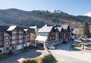 Appartement Confortable pour 4 à Saint-Lary Village, Proche Thermes et Télécabine - FR-1-296-356