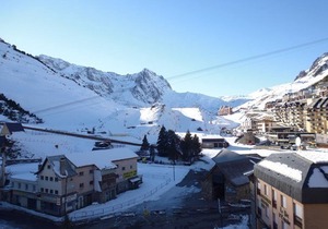 Studio cabin for 5 in La Mongie, slopeside, balcony, washer