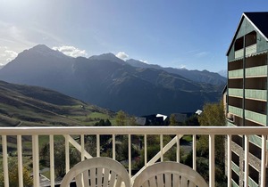 T2 Apartment with balcony, free shuttle near the slopes in Peyragudes