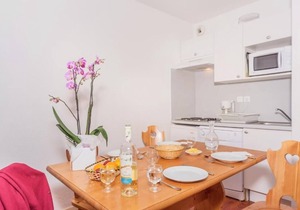 Wifi, 1st floor, swimming pool, terrace, balcony, tv, 34m², Saint Lary Soulan