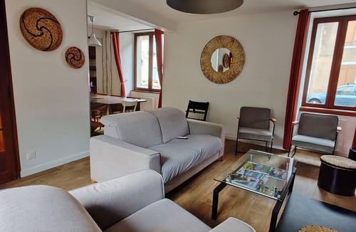 Cazaux-Layrisse House | à 10 mn de Luchon, Maison au Calme Pour un Séjour en Famille ou Entre Amis
