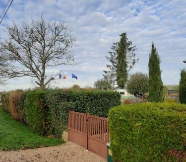 Voillecomte House | ô bout d'la Motte