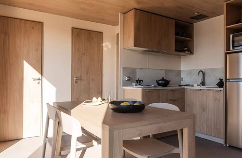 Plougasnou House | Ô COZY Lodge: 3 Rooms, Sleeps 4 + TV