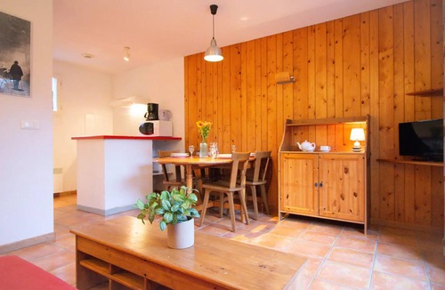 Bagneres-de-Bigorre Apartment | 1-Bedroom Apartment for 4 People with a Terrace