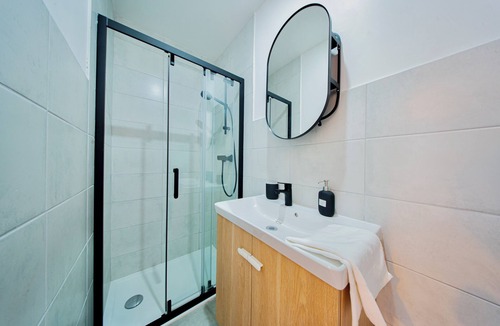 Saint-Pe-de-Bigorre Apartment | 1 Bedroom apartment in the heart of a picturesque village - Lourdes