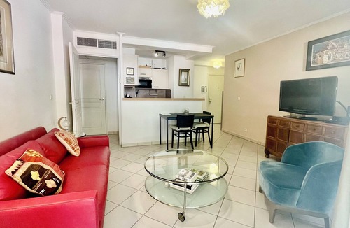 Beausoleil Condo | 1 bedroom apartment Near Monaco Train Station