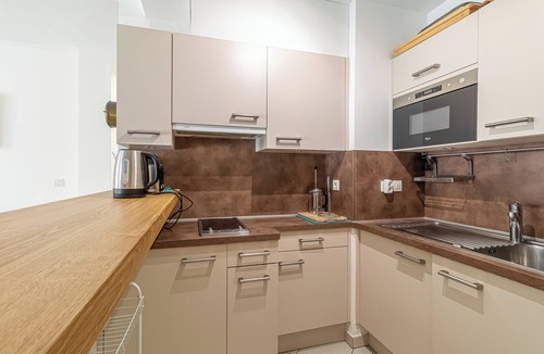 Beausoleil Condo | 1 bedroom apartment Near Monaco Train Station