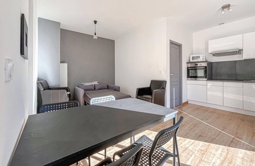 Sernhac House | 1 bedroom cozy home in Sernhac