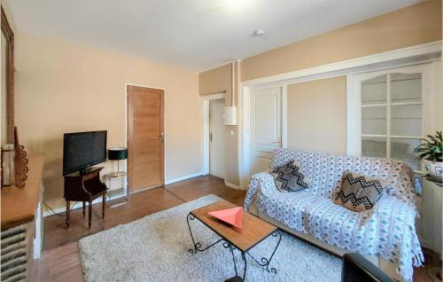 Saint-Dizier Apartment | 1 Bedroom Gorgeous Apartment In Saint-Dizier