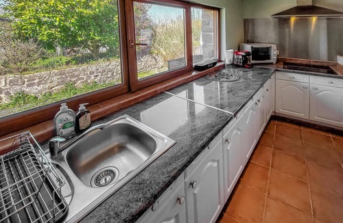 Lanneanou House | 1 bedroom lovely home in Lannéanou