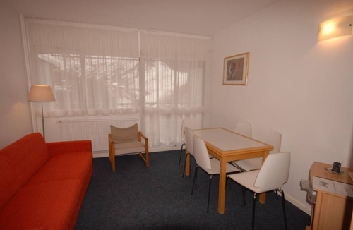 Eaux-Bonnes Apartment | 100m from resort center, 6th floor, view mountain, balcony, tv, 27m², Gourette