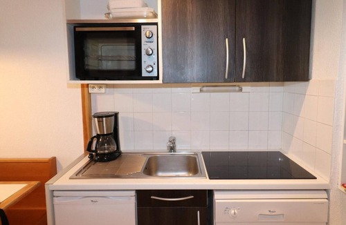 Val Claret Apartment | 100m from resort center, 4th floor, balcony, tv, ski locker, 37m², Tignes