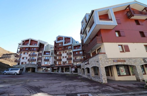 Val Claret Apartment | 100m from resort center, 4th floor, balcony, tv, ski locker, 37m², Tignes