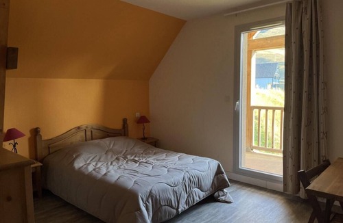 Peyragudes Apartment | 100m from resort center, Ground floor, jacuzzi, hammam, balcony, tv, ski locker, 55m², Peyragudes