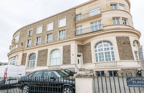 Dinard Apartment | 104 m² Apartment ∙ 4 bedrooms ∙ 8 guests