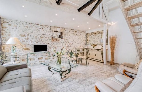 Gouaix House | 110 m² House ∙ 1 bedroom ∙ 2 guests