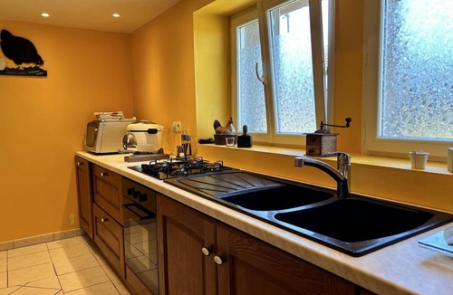 Saint-Alban House | 1200 - House for 5 adults and 2 infants with Spa.