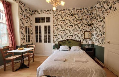 Pontrieux House | 13 Bohemian Bienvenue B&B