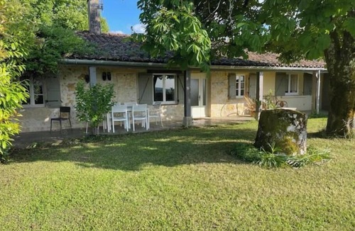 Beraut House | 140-square-meter vacation home, 4 bedrooms, 3 shower rooms, garden, magnificent view.