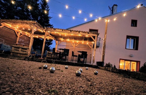 Thuillieres House | 15-person group gîte with spa, large terrace and indoor games room
