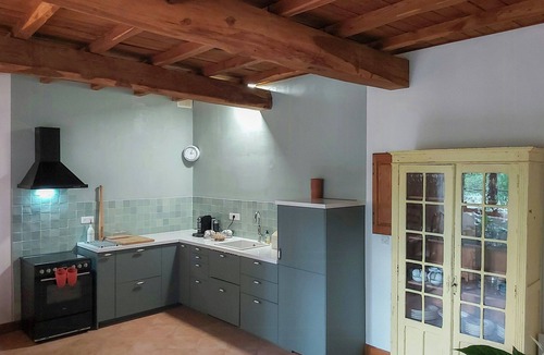 Saint-Hippolyte-du-Fort House | 1570 water mill with jacuzzi in the Cévennes