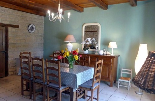 Pont-la-Ville House | 160 m² House ∙ 3 bedrooms ∙ 7 guests