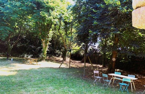 Cite Apartment | 17th century property between the pink granite coast and Lannion, apartment 70m2