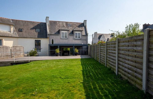 St.-Martin-des-Champs House | 180 m² House ∙ 4 bedrooms ∙ 8 guests