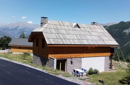 Pra Loup Apartment | 1st floor, balcony, parking, tv, ski locker, 21m², Pra Loup