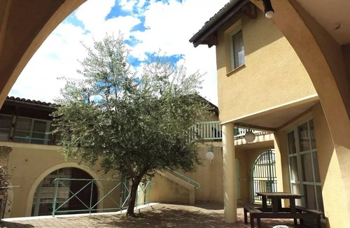 Lussan Apartment | "2-Bathroom" 3-Room Apartment for 8 People
