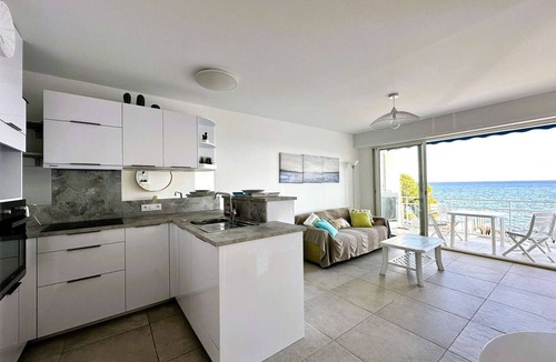 Hyeres Apartment | 2-bedroom apartment for 4 people with panoramic sea view - Hyères Les Salins