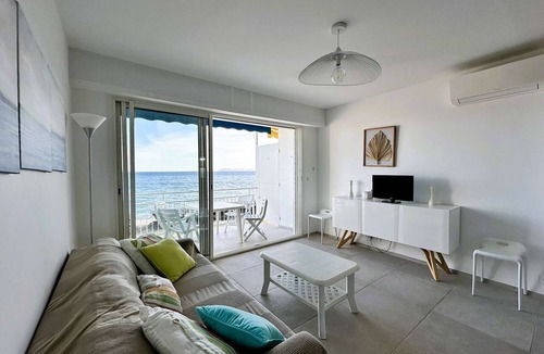 Hyeres Apartment | 2-bedroom apartment for 4 people with panoramic sea view - Hyères Les Salins