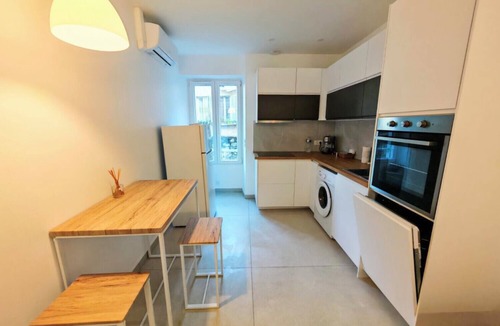Riquier Apartment | 2-bedroom apartment in Nice, sleeps 4