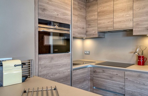 Megeve Apartment | 2-Bedroom Apartment Megève, South Balcony, Parking, Wifi