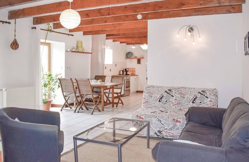 Pommerit-le-Vicomte House | 2 bedroom cozy home in Pommerit-le-Vicomte