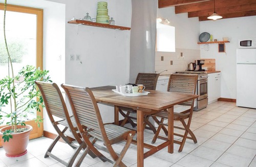 Pommerit-le-Vicomte House | 2 bedroom cozy home in Pommerit-le-Vicomte