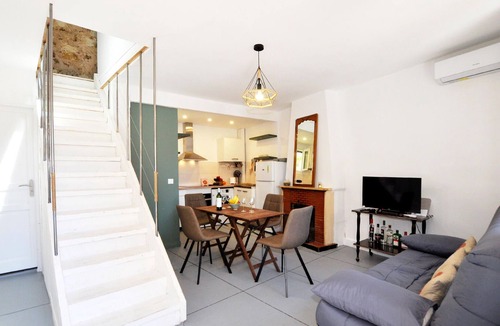 Bizanet House | 2 bedroom gorgeous home in Bizanet